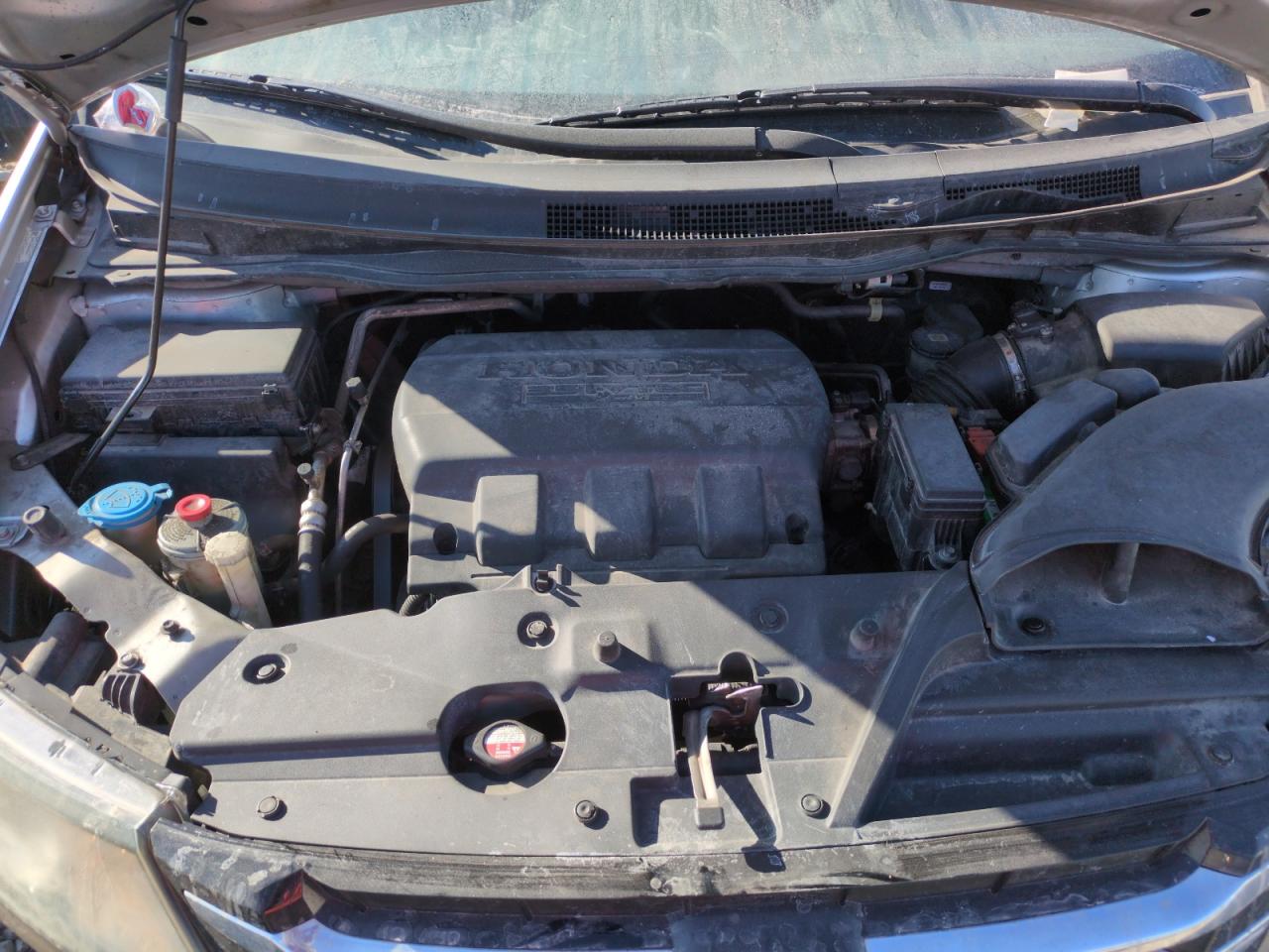 2015 Honda Odyssey - Image 13