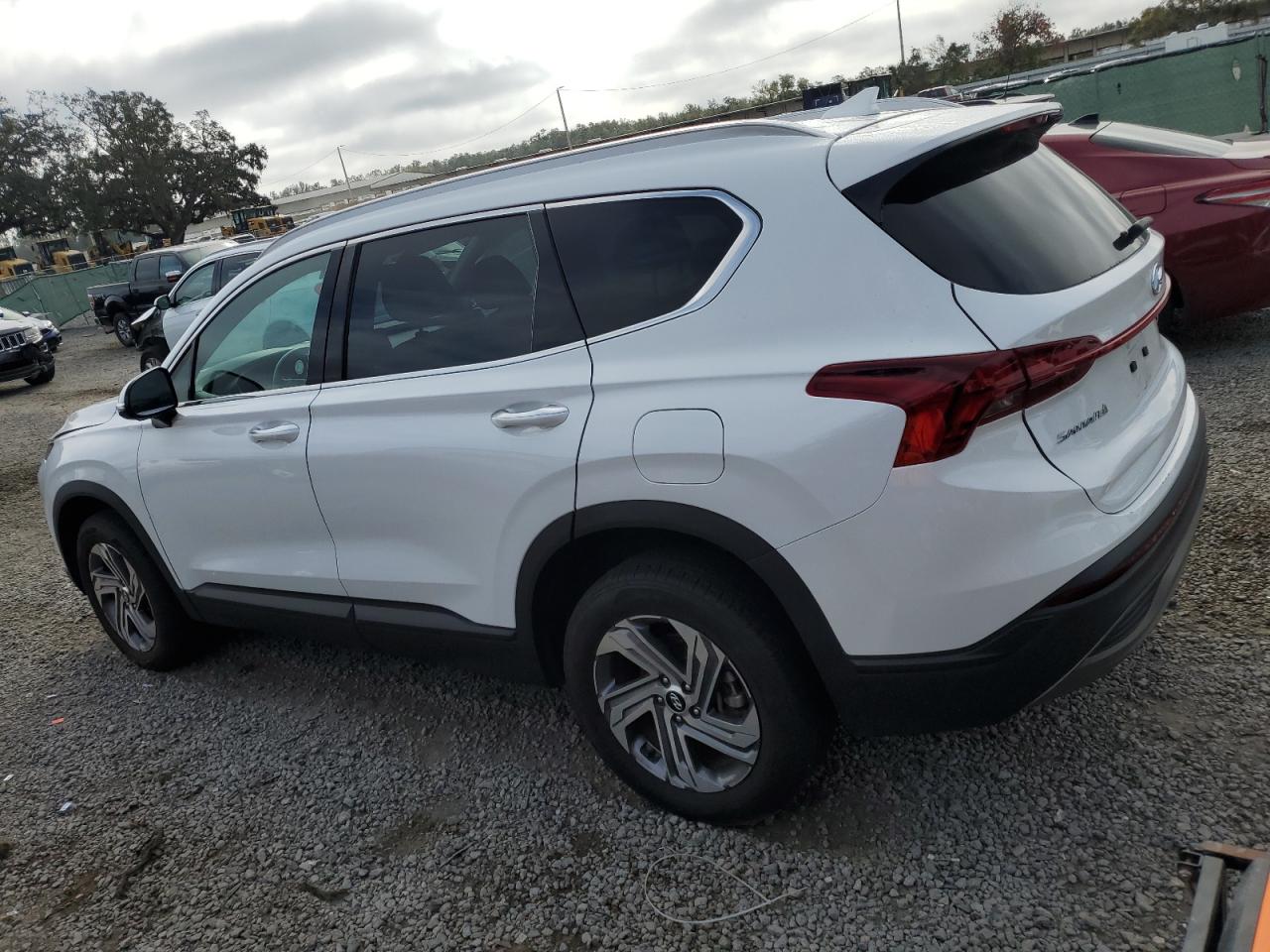 2023 Hyundai Santa Fe - Image 2