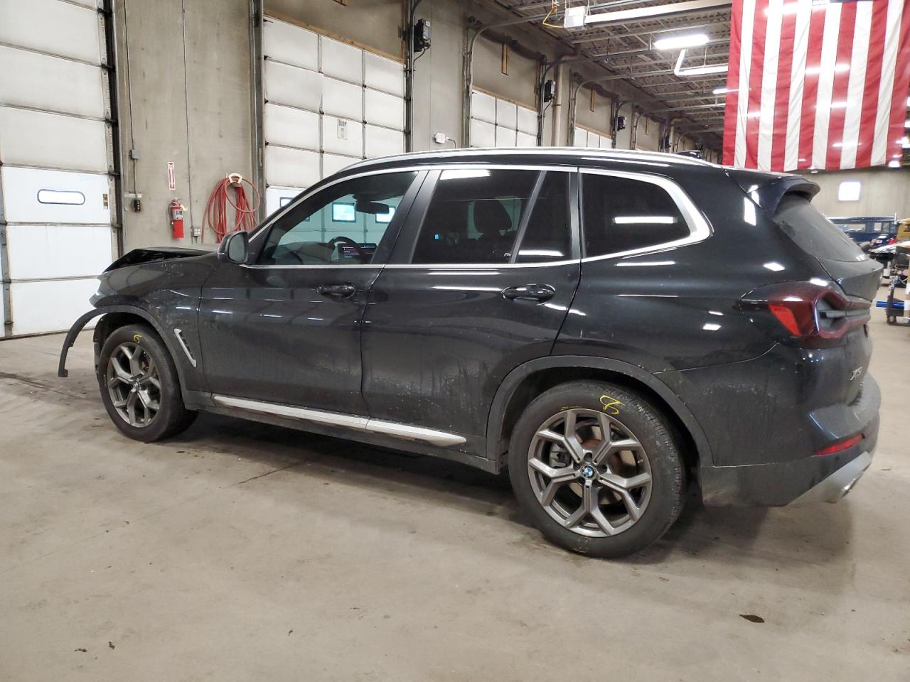 2022 BMW X3 - Image 2