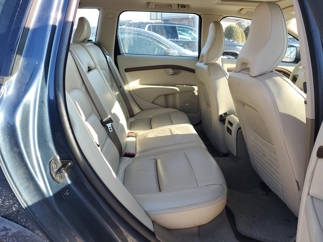 2009 Volvo XC70 - Image 10