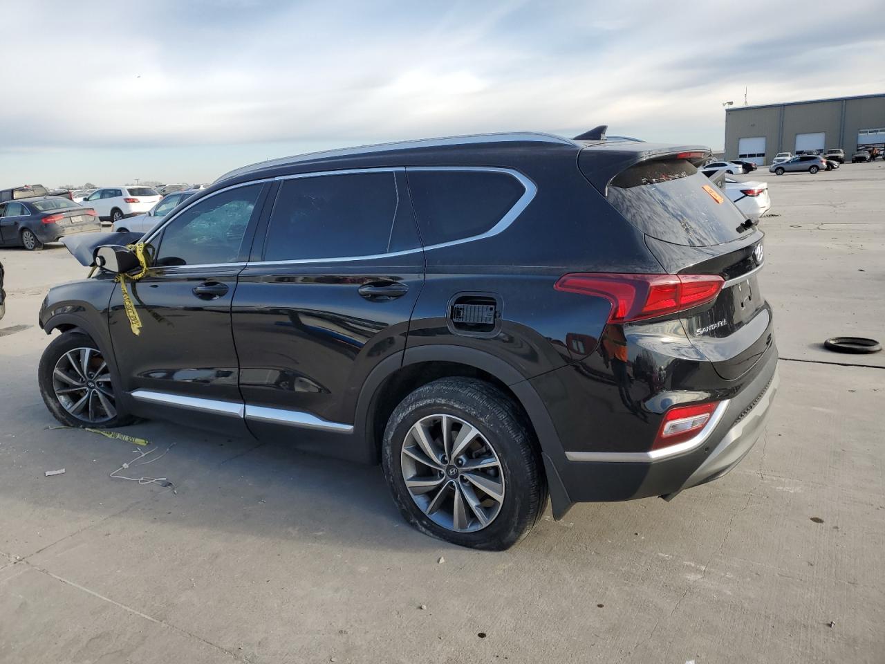 2020 Hyundai Santa Fe - Image 2
