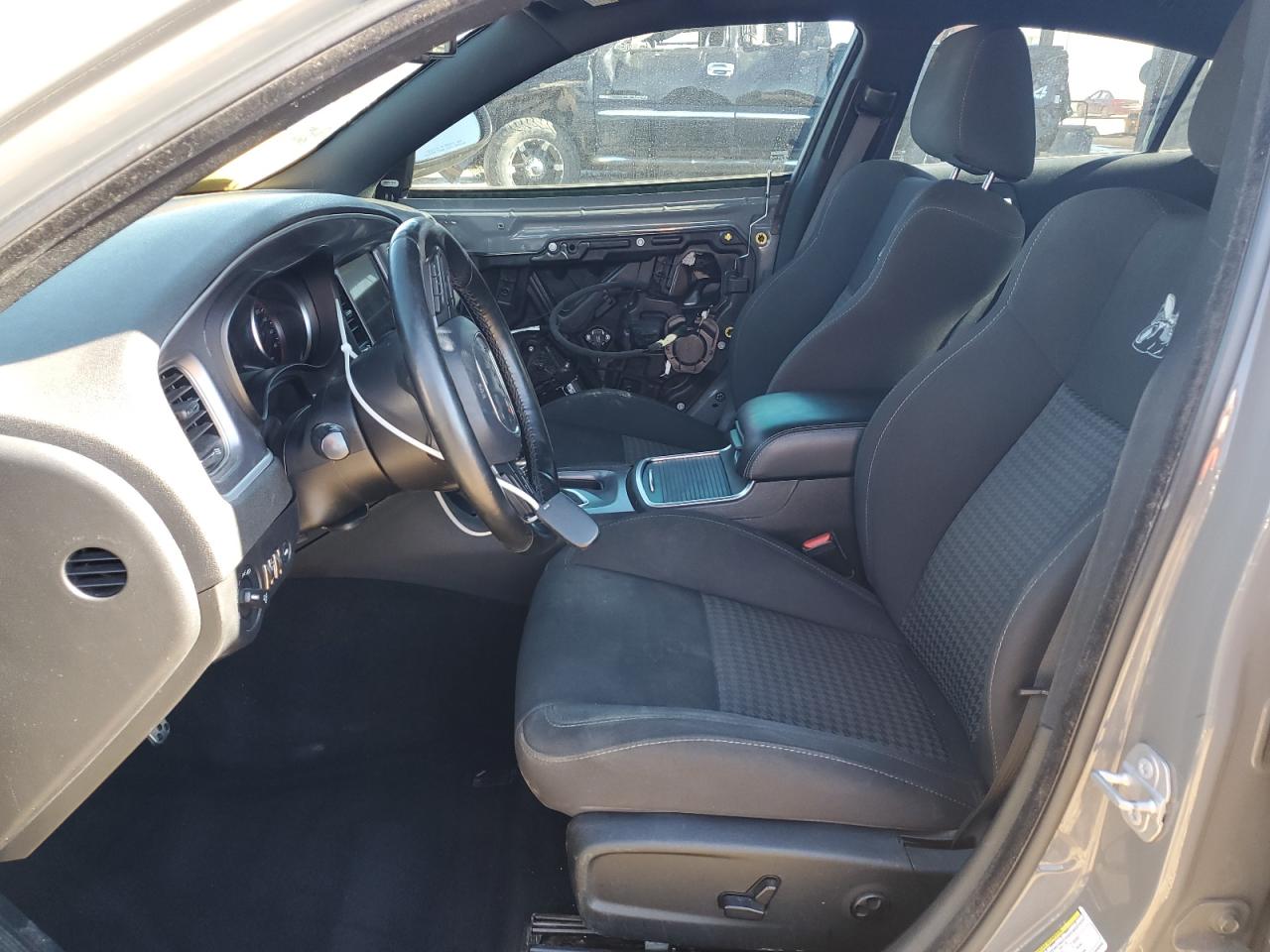 2019 Dodge Charger - Image 7