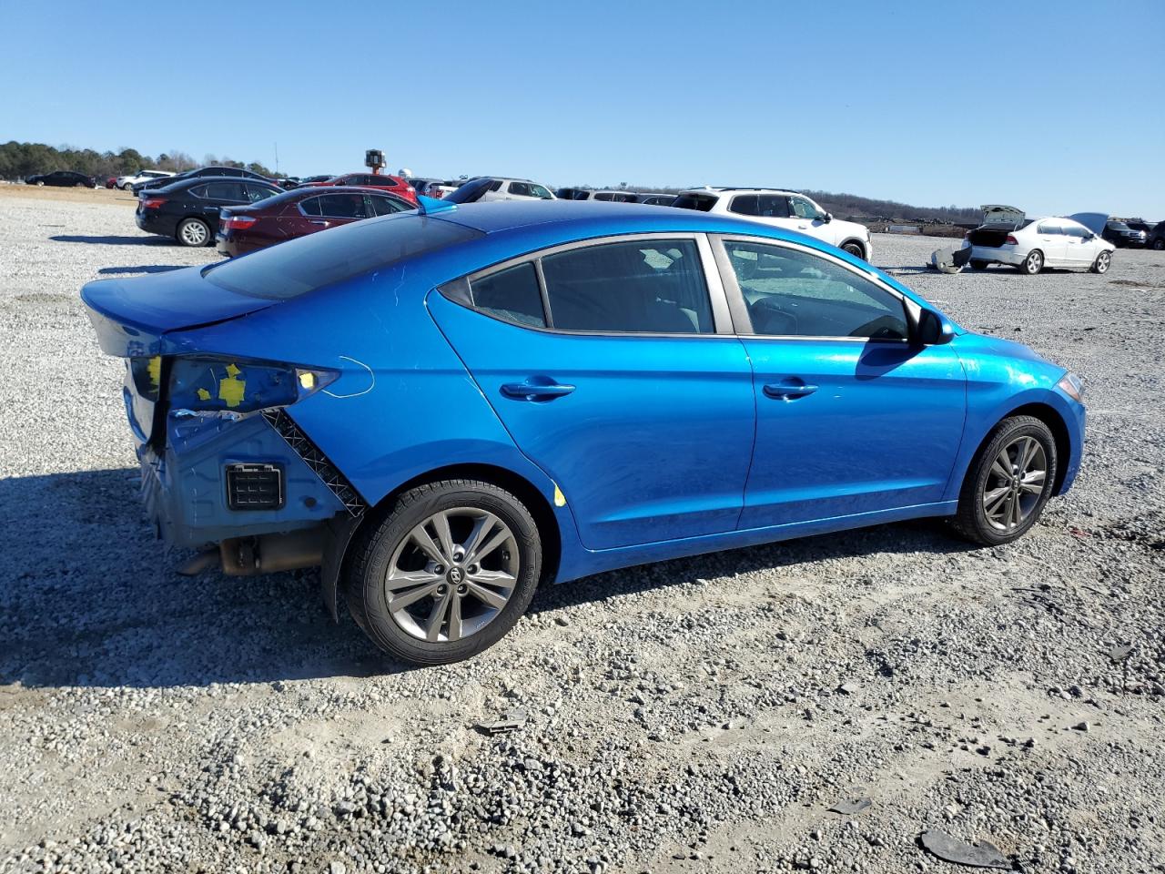 2017 Hyundai Elantra - Image 3