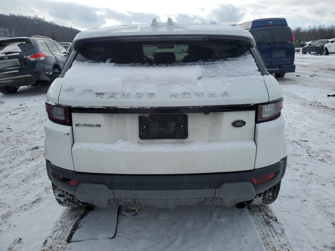 2017 Land Rover Range Rover - Image 6