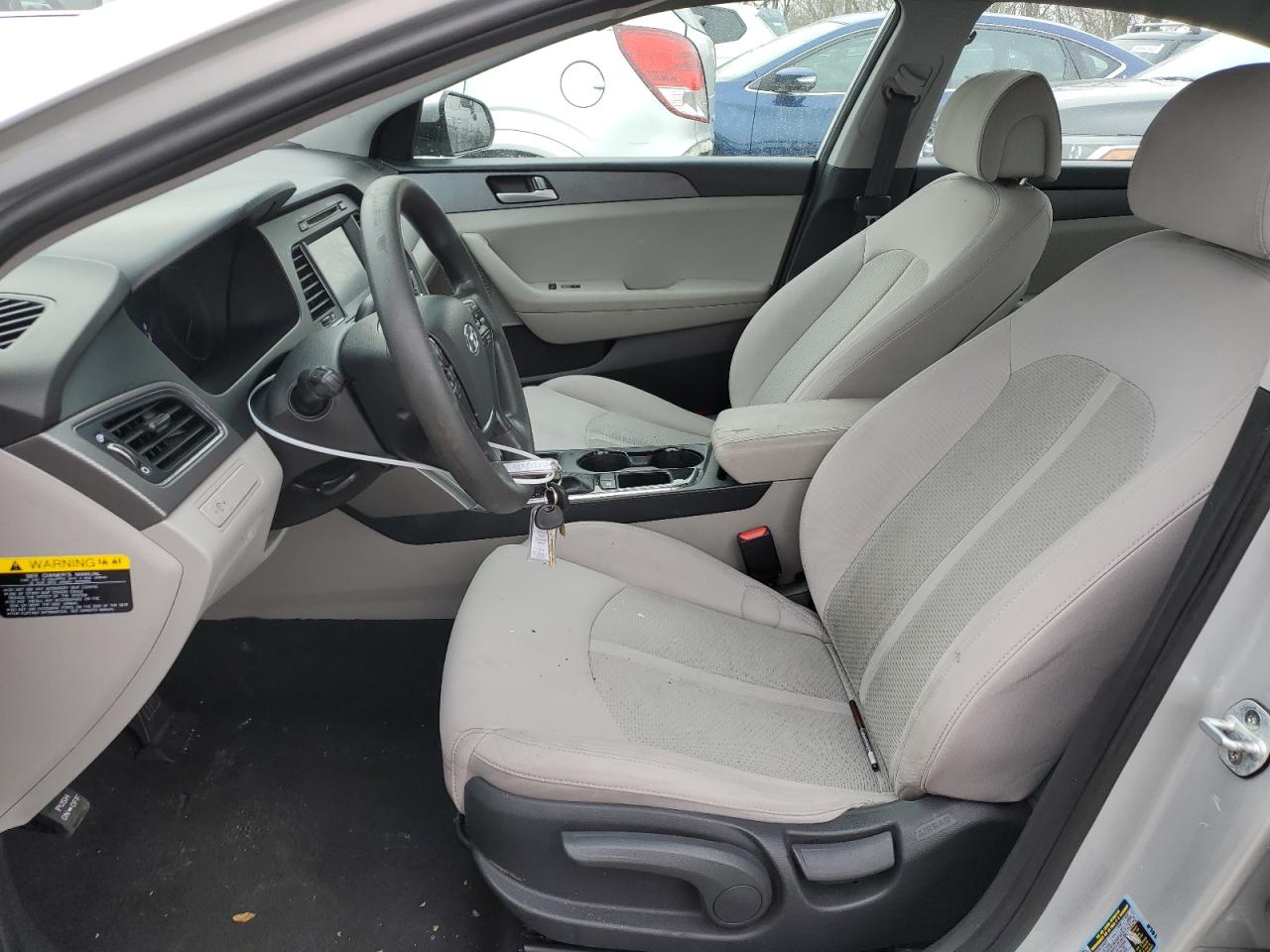 2017 Hyundai Sonata - Image 7