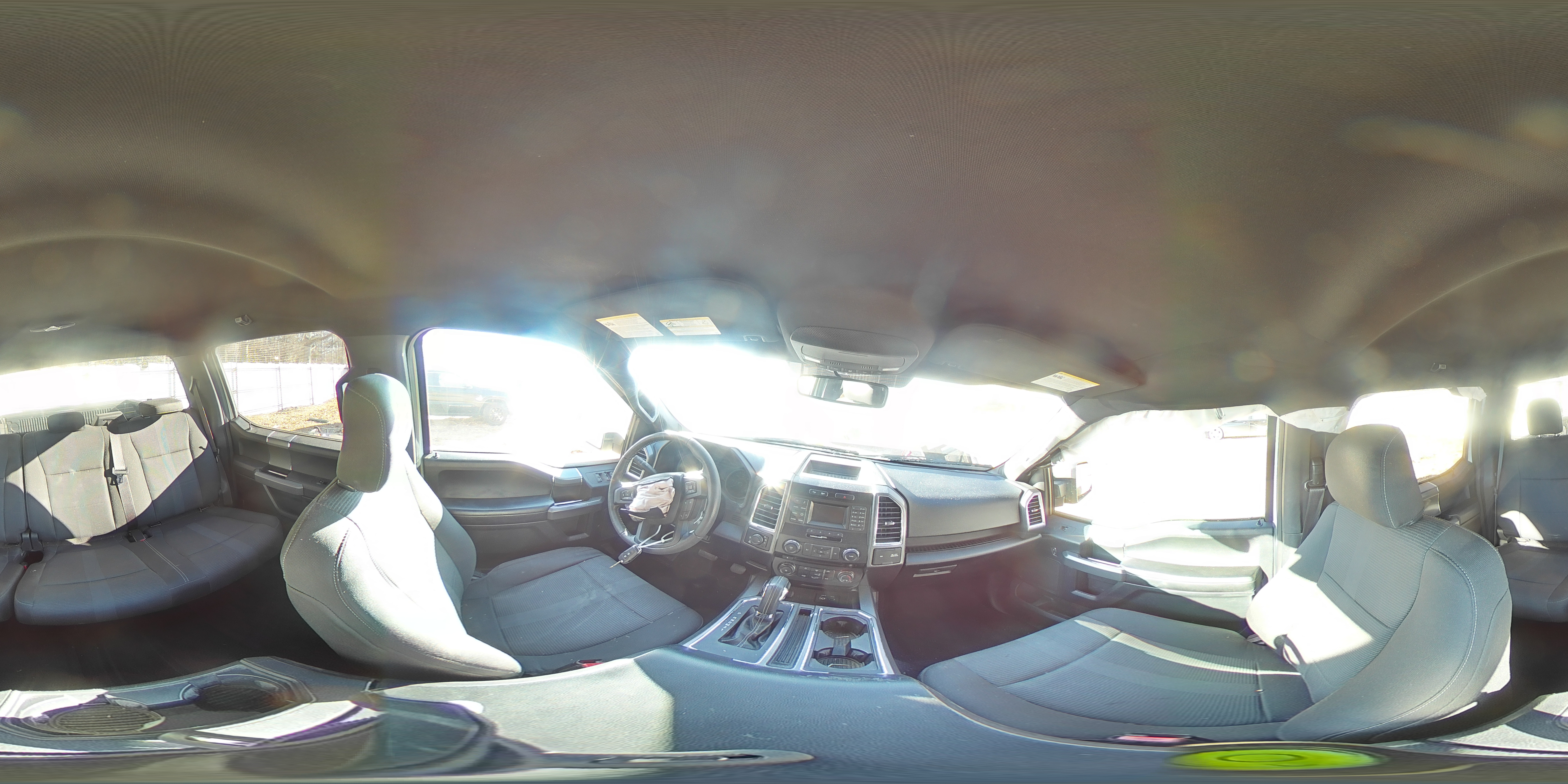 2015 Ford F-150 - Image 13