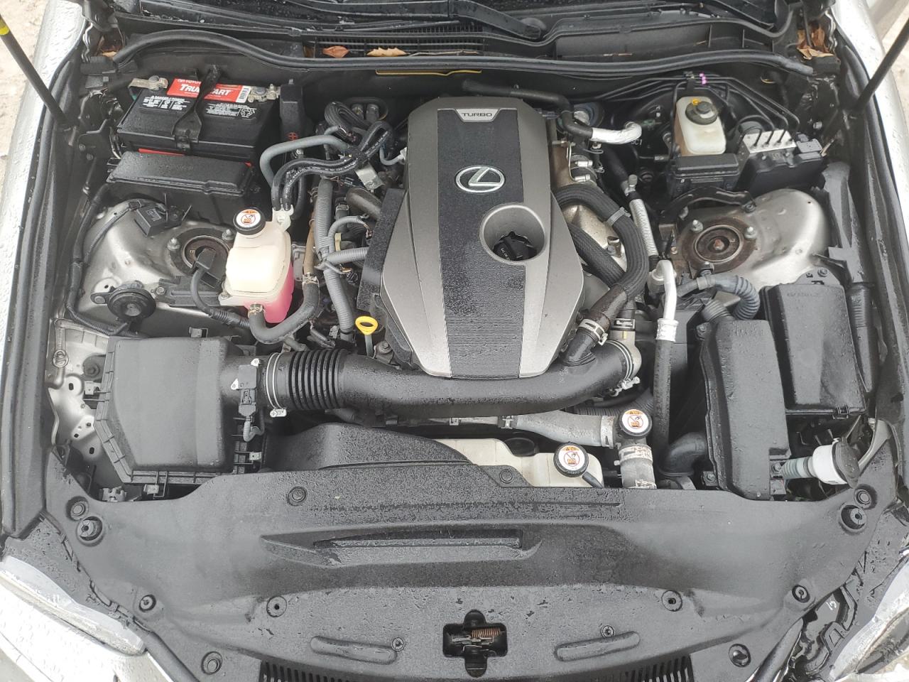 2018 Lexus IS - Image 11