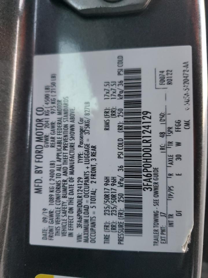 2020 Ford Fusion - Image 12