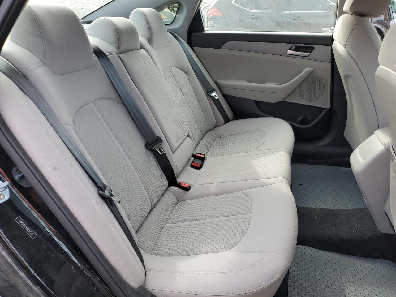 2018 Hyundai Sonata - Image 10