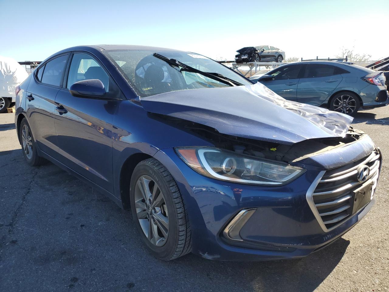 2017 Hyundai Elantra - Image 4