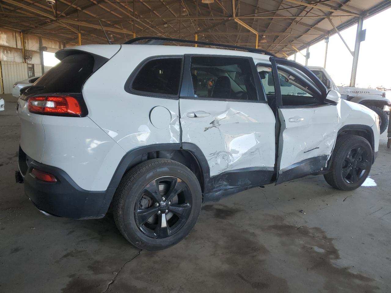 2015 Jeep Grand Cherokee - Image 3