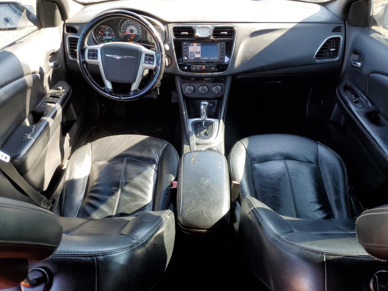 2012 Chrysler 200 - Image 8