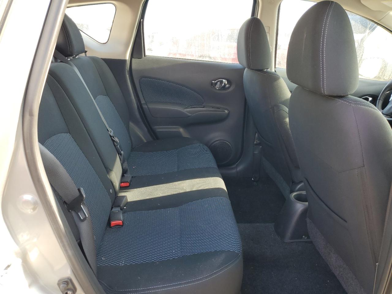2015 Nissan Versa - Image 10