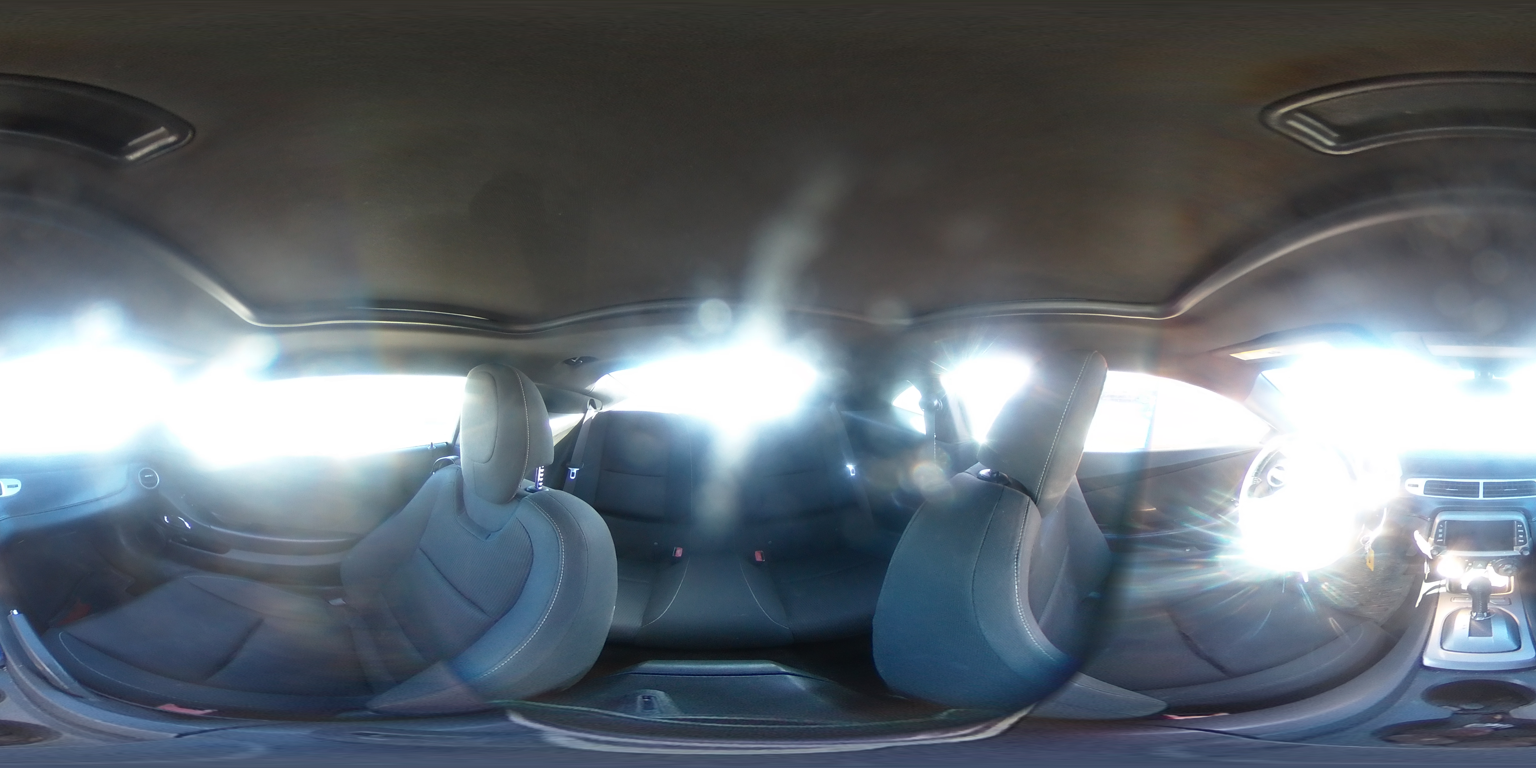 2014 Chevrolet Camaro - Image 13