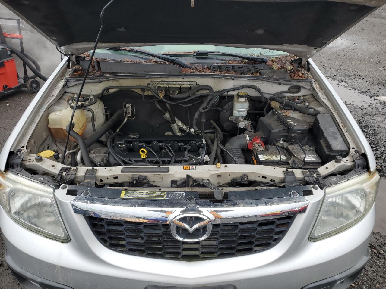 2009 Mazda Tribute I VIN: 4F2CZ02729KM03847 Lot: 88160285