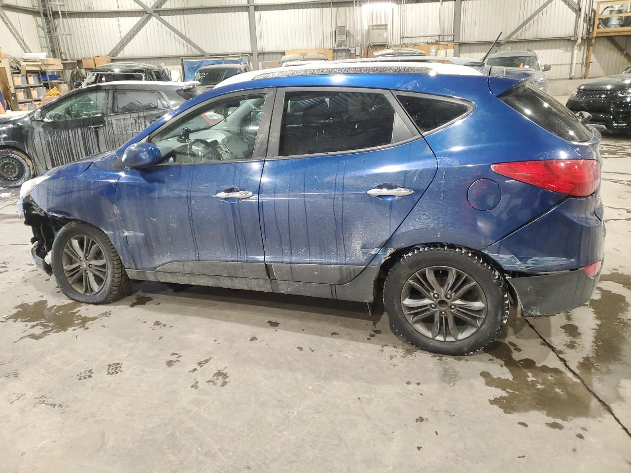 2015 Hyundai Tucson - Image 2