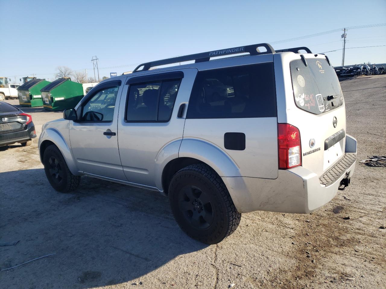 2006 Nissan Pathfinder - Image 2