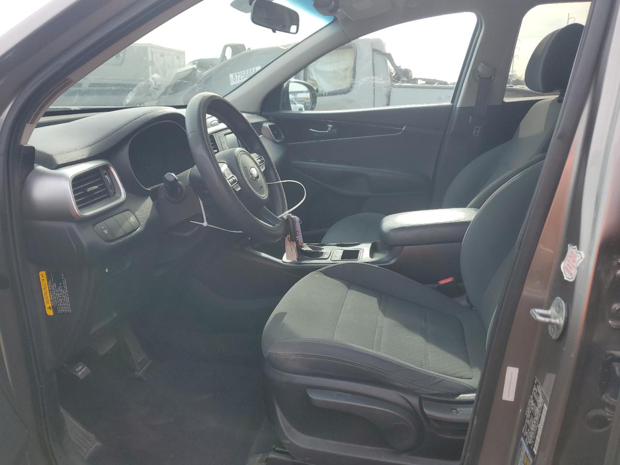 2017 Kia Sorento - Image 7