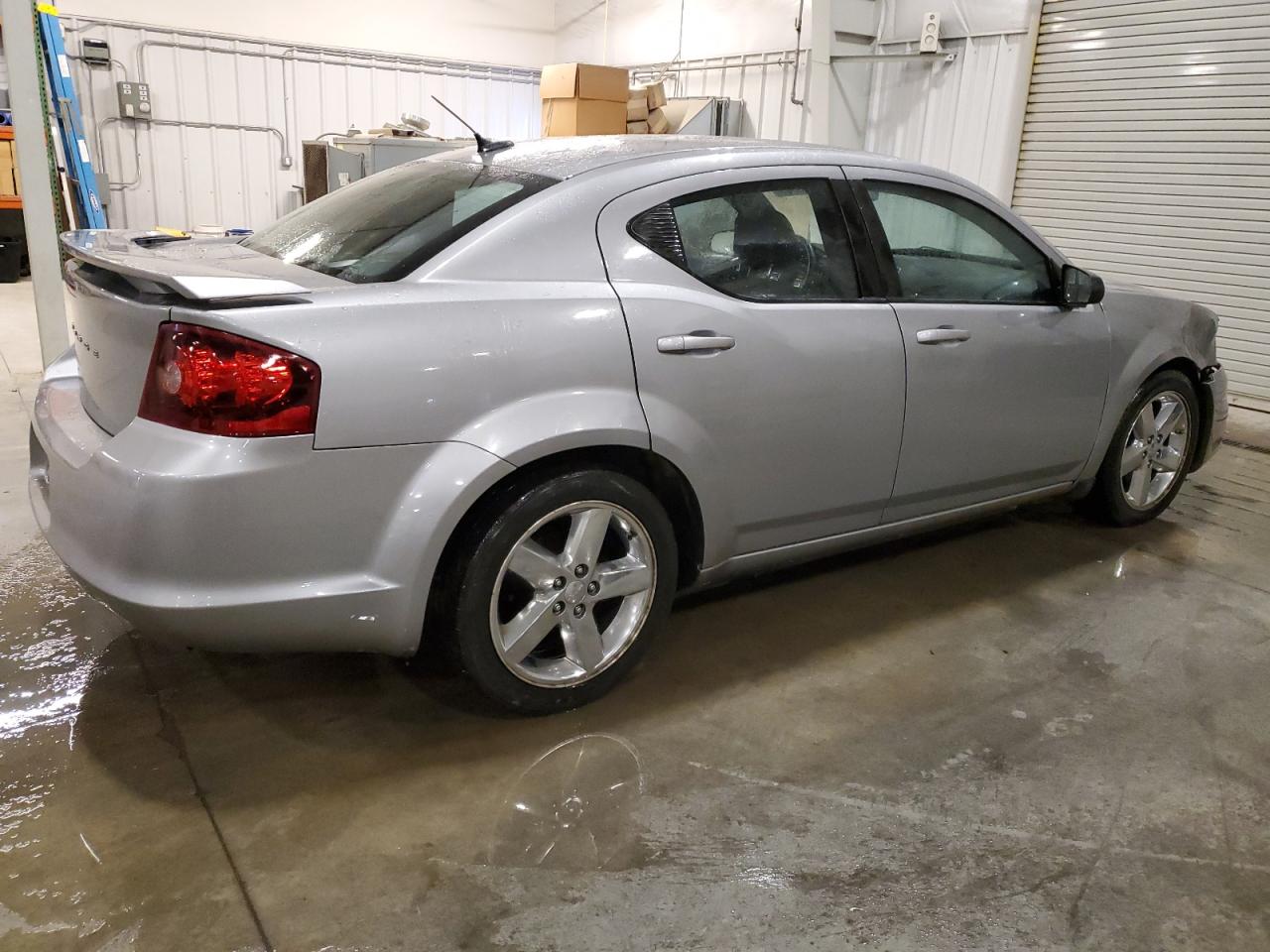 2014 Dodge Avenger - Image 3