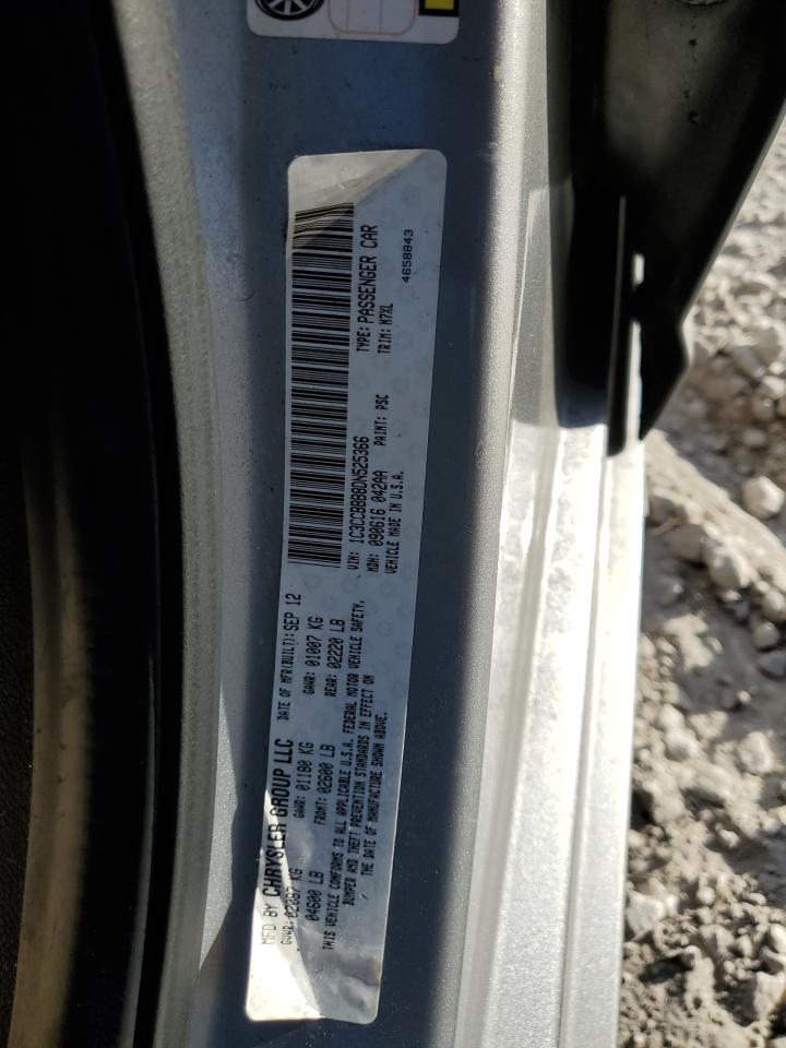 2013 Chrysler 200 - Image 12