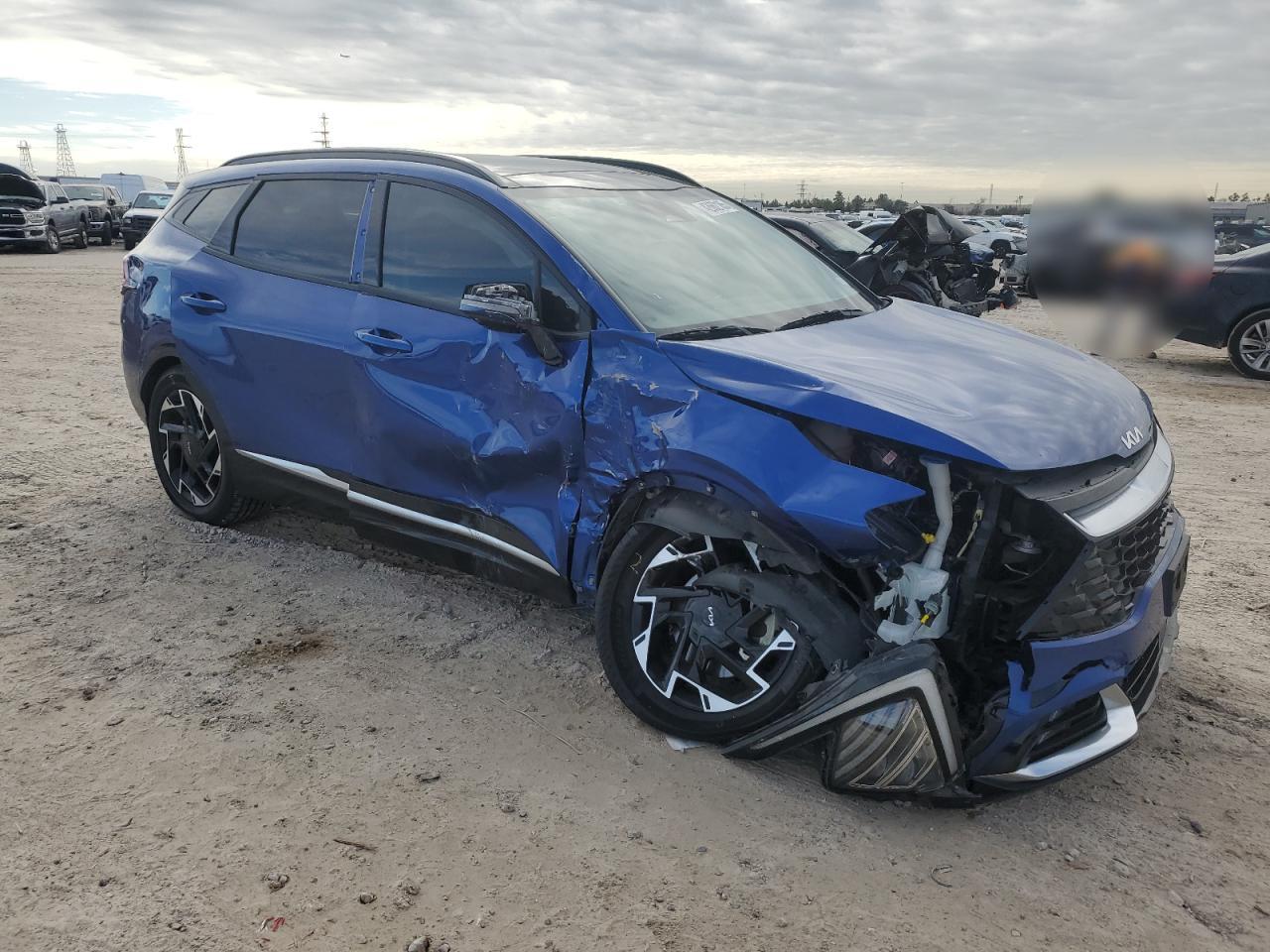 2023 Kia Sportage - Image 4