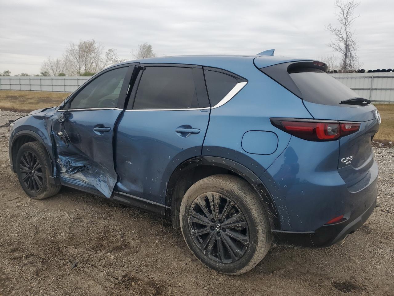 2023 Mazda CX-5 - Image 2