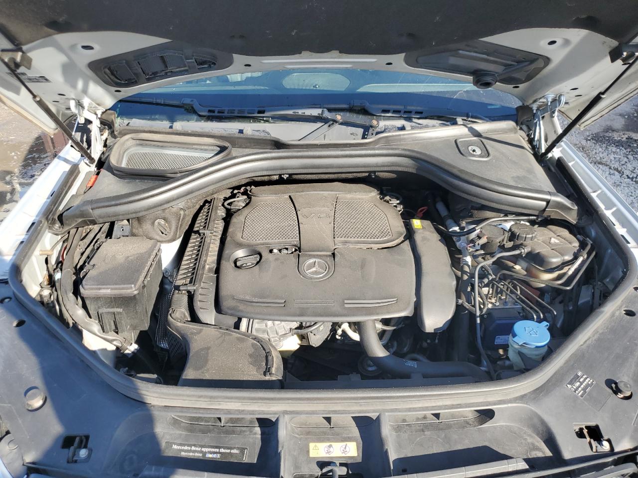 2016 Mercedes-Benz GLE - Image 12