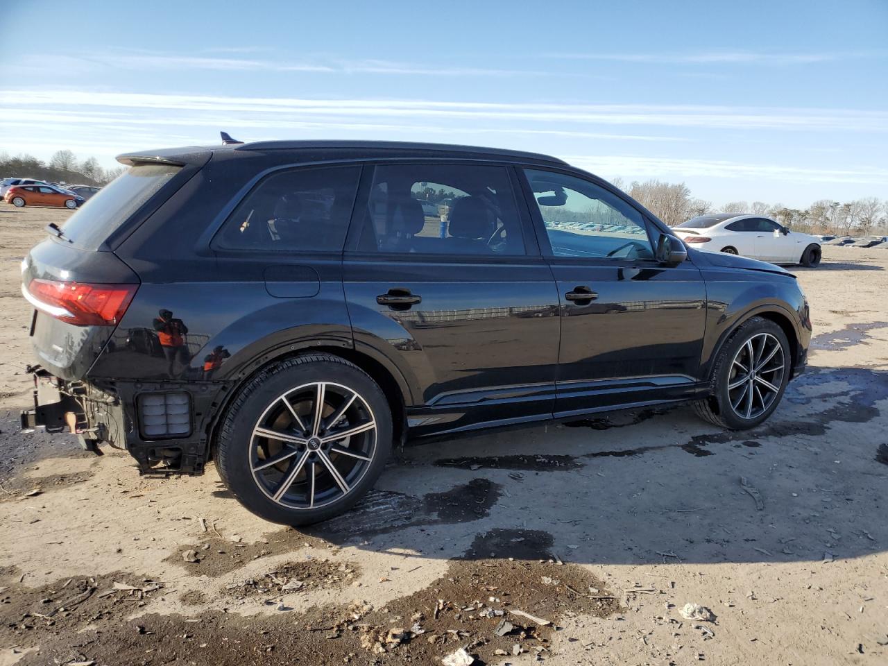 2020 Audi Q7 - Image 3