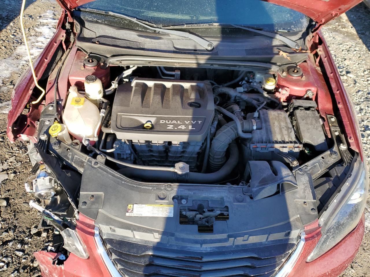 2013 Chrysler 200 - Image 11