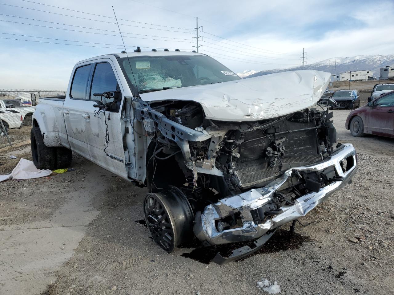2019 Ford F450 - Image 4