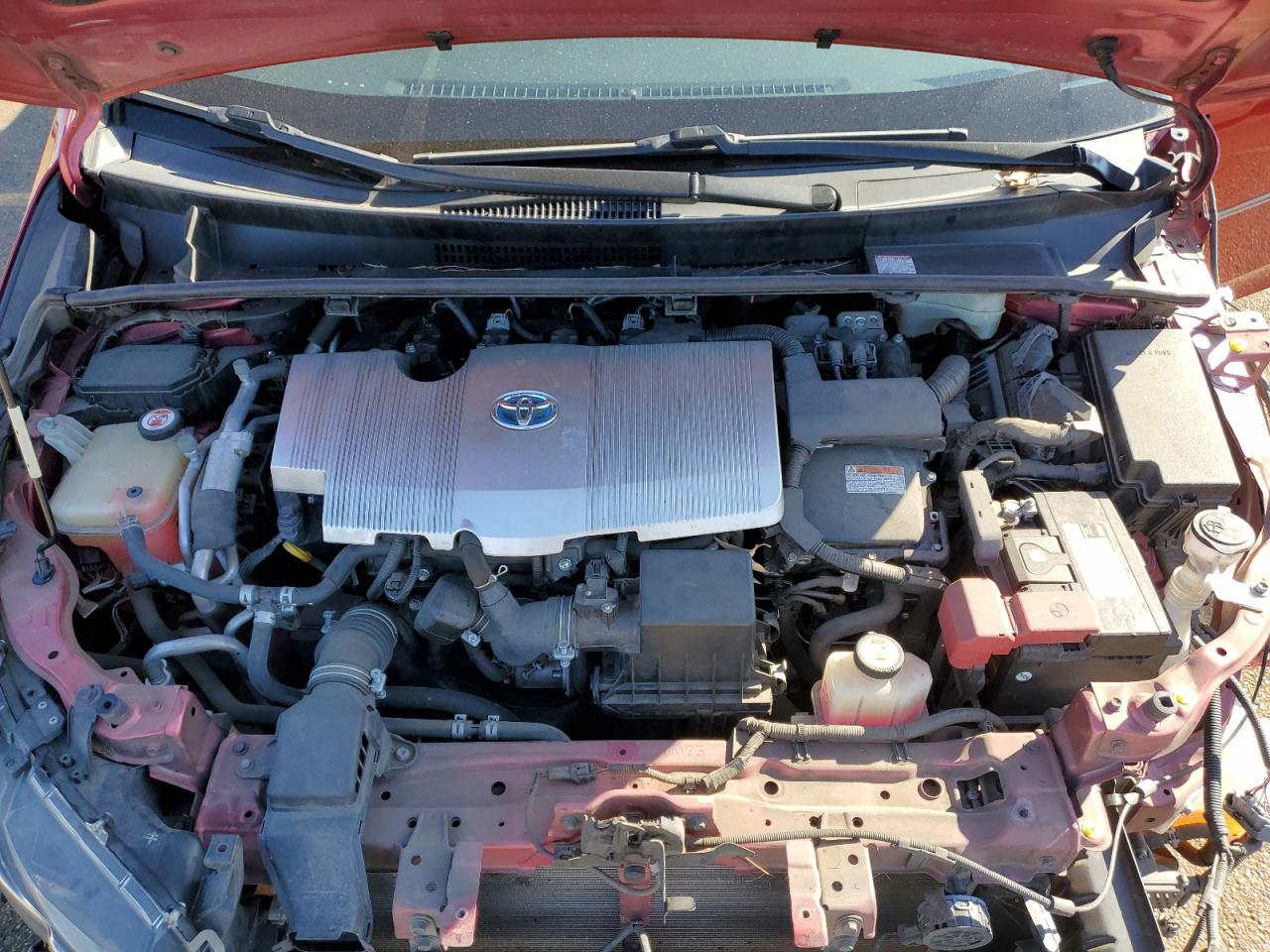 2018 Toyota Prius - Image 12