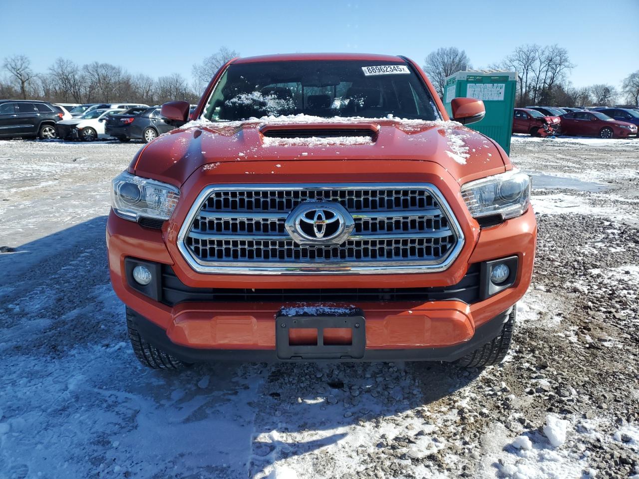 2017 Toyota Tacoma - Image 5
