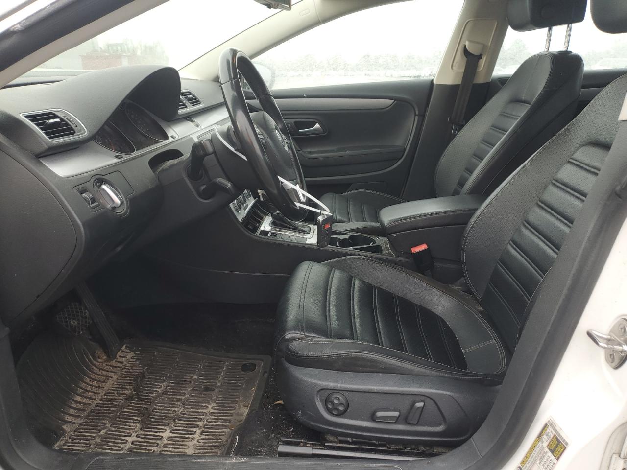2013 Volkswagen Passat CC - Image 7