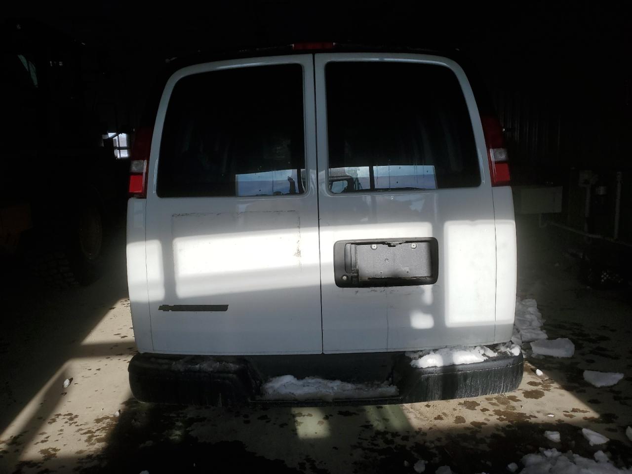 2020 Chevrolet Express G2500 VIN: 1GCWGAFGXL1257519 Lot: 88048085