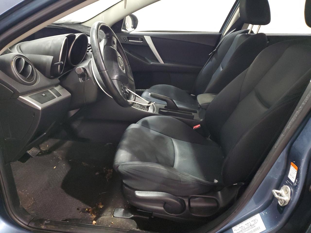 2010 Mazda 3 - Image 7