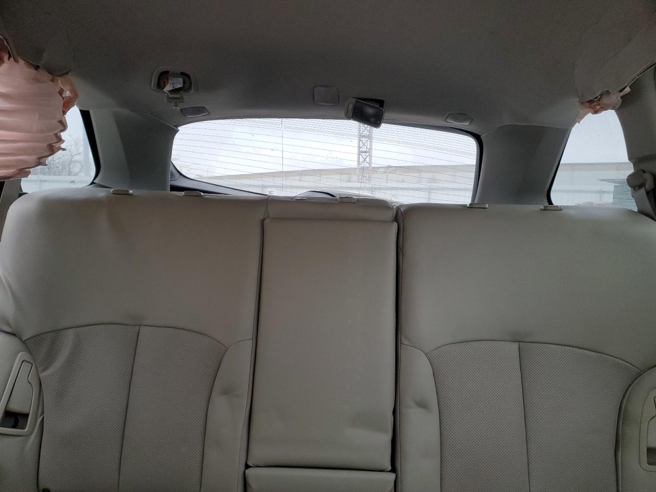 2014 Subaru Outback - Image 10