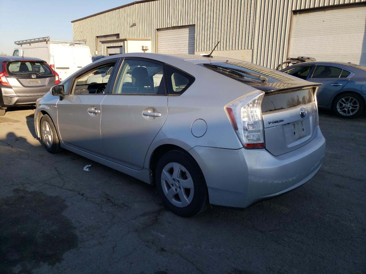 2010 Toyota Prius - Image 2