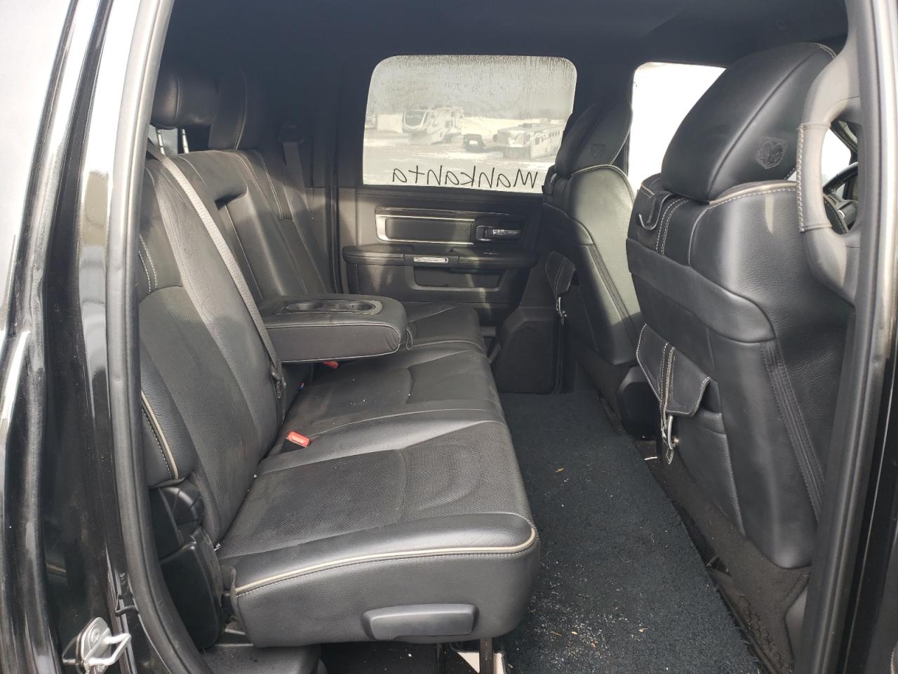 2018 RAM 3500 - Image 10