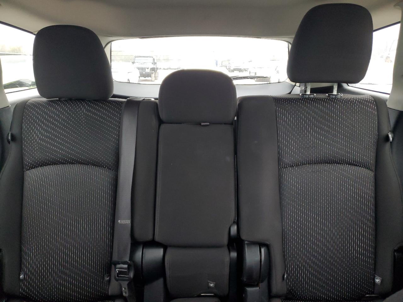 2017 Dodge Journey - Image 10