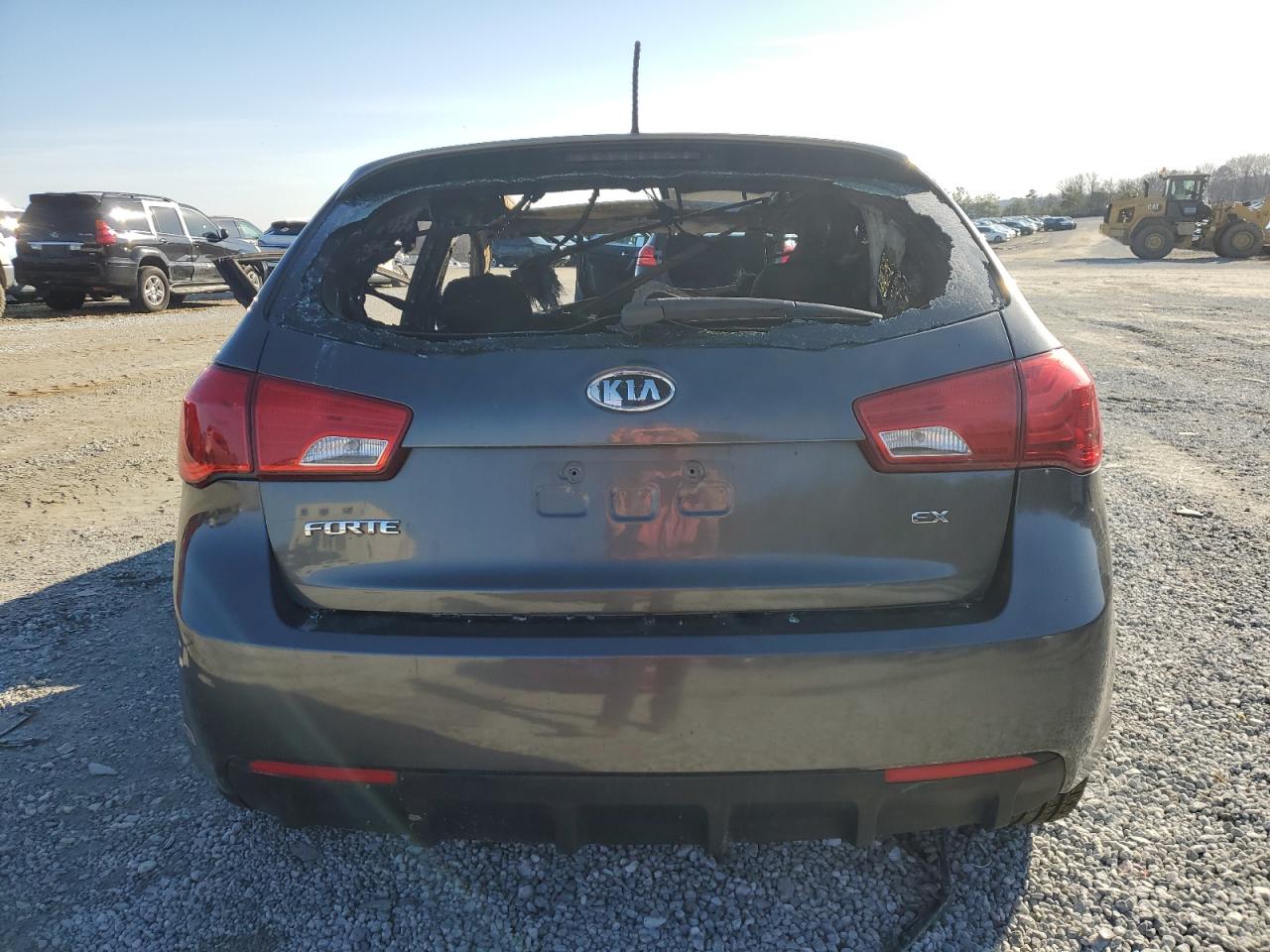 2013 Kia Forte - Image 6