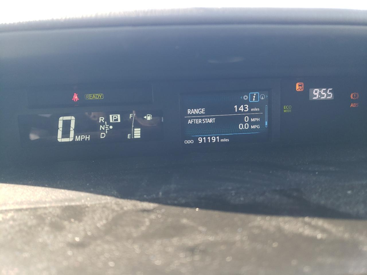 2017 Toyota Prius - Image 9
