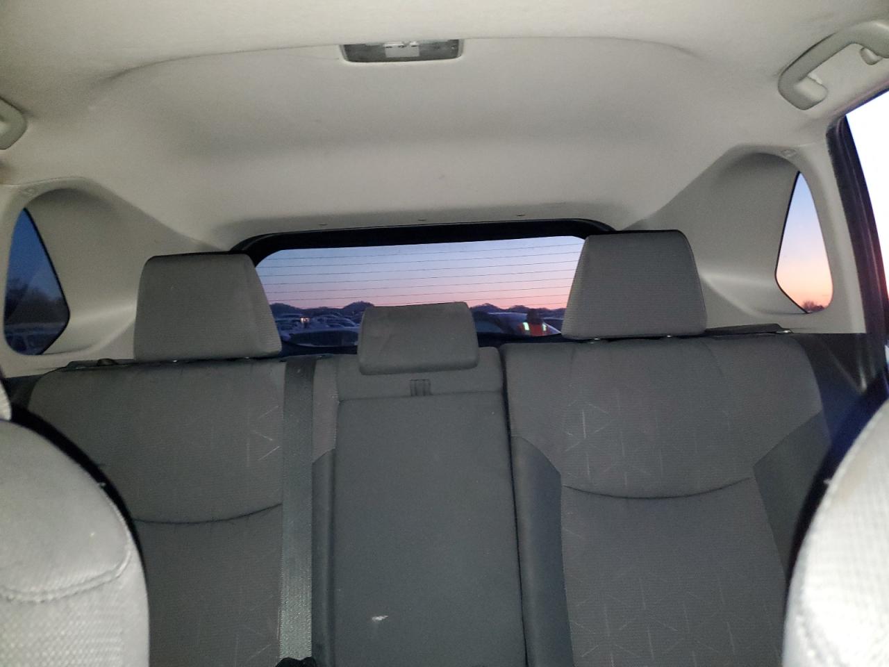2019 Toyota RAV 4 - Image 10