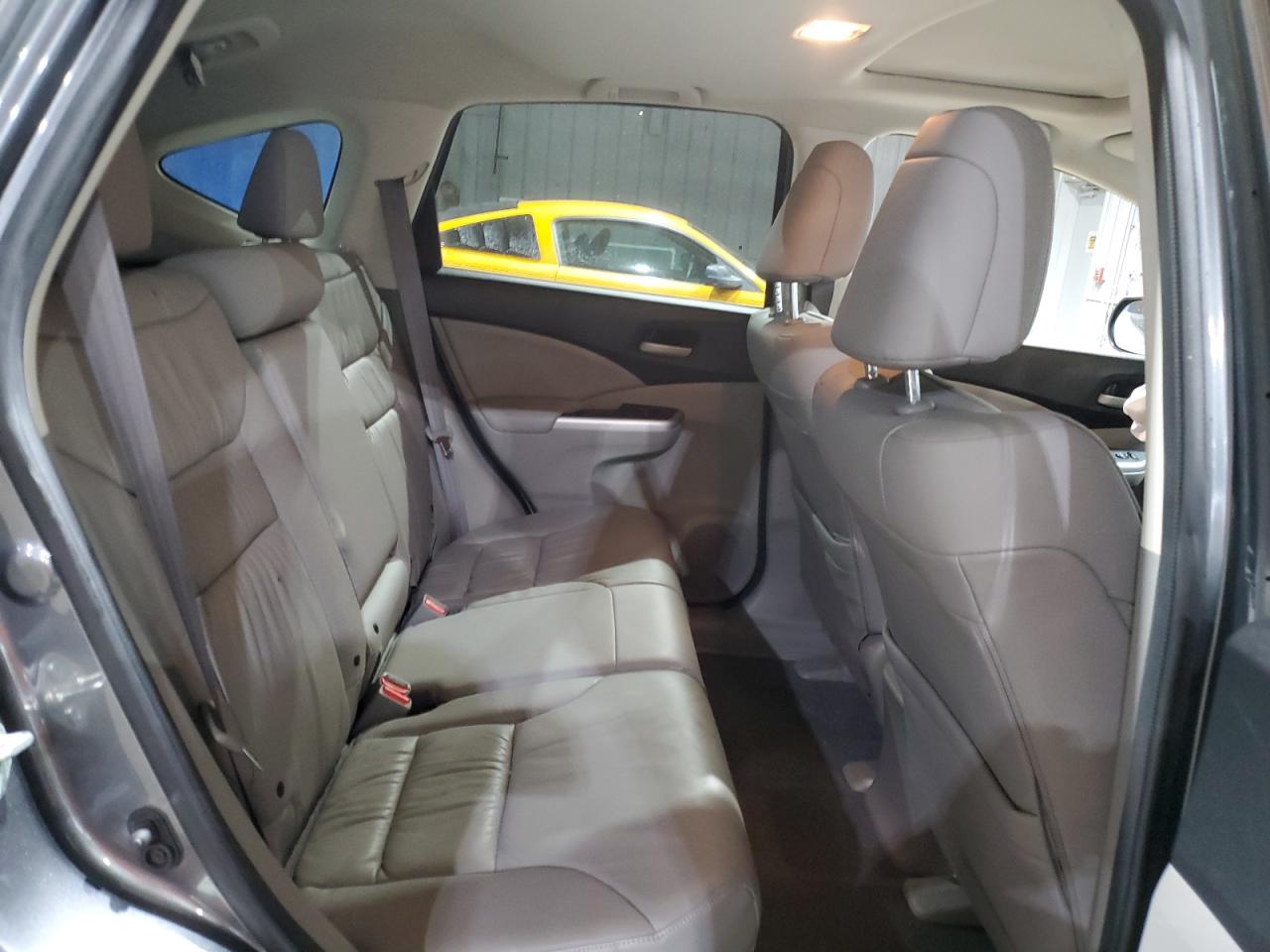 2014 Honda CR-V - Image 11
