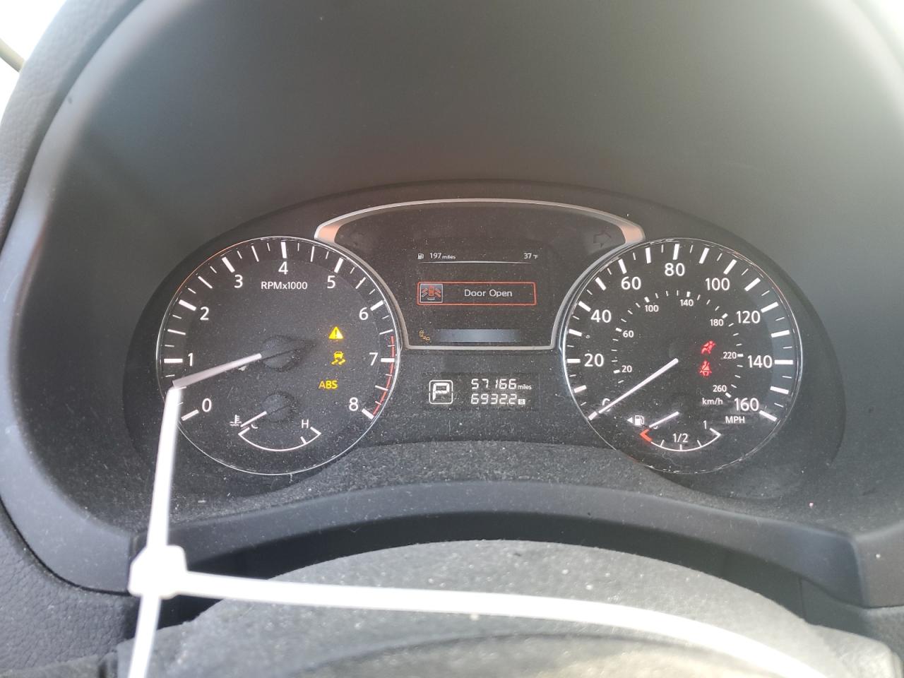 2014 Nissan Altima - Image 9