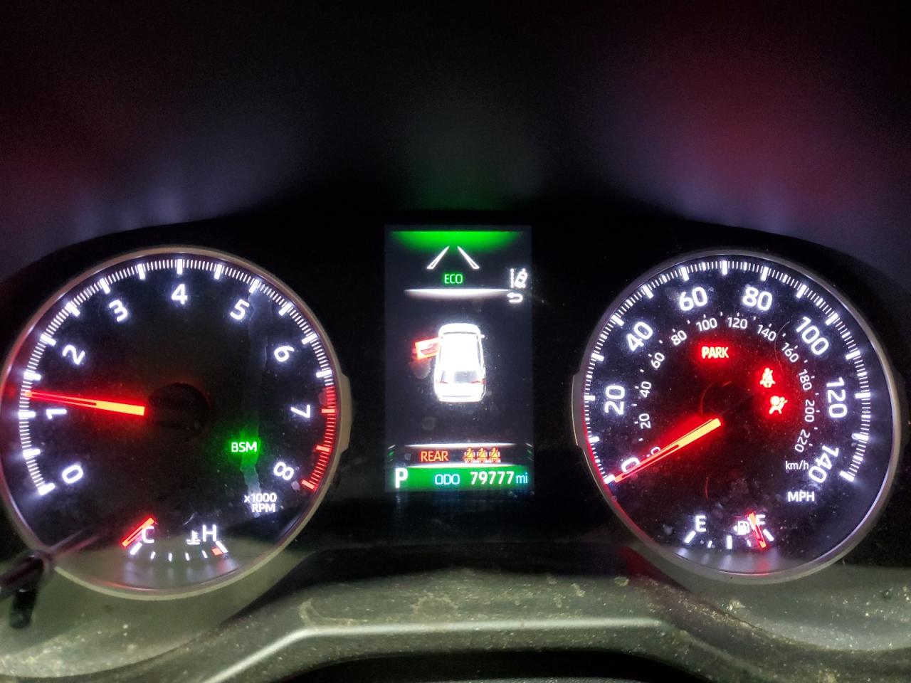 2019 Toyota RAV 4 - Image 9