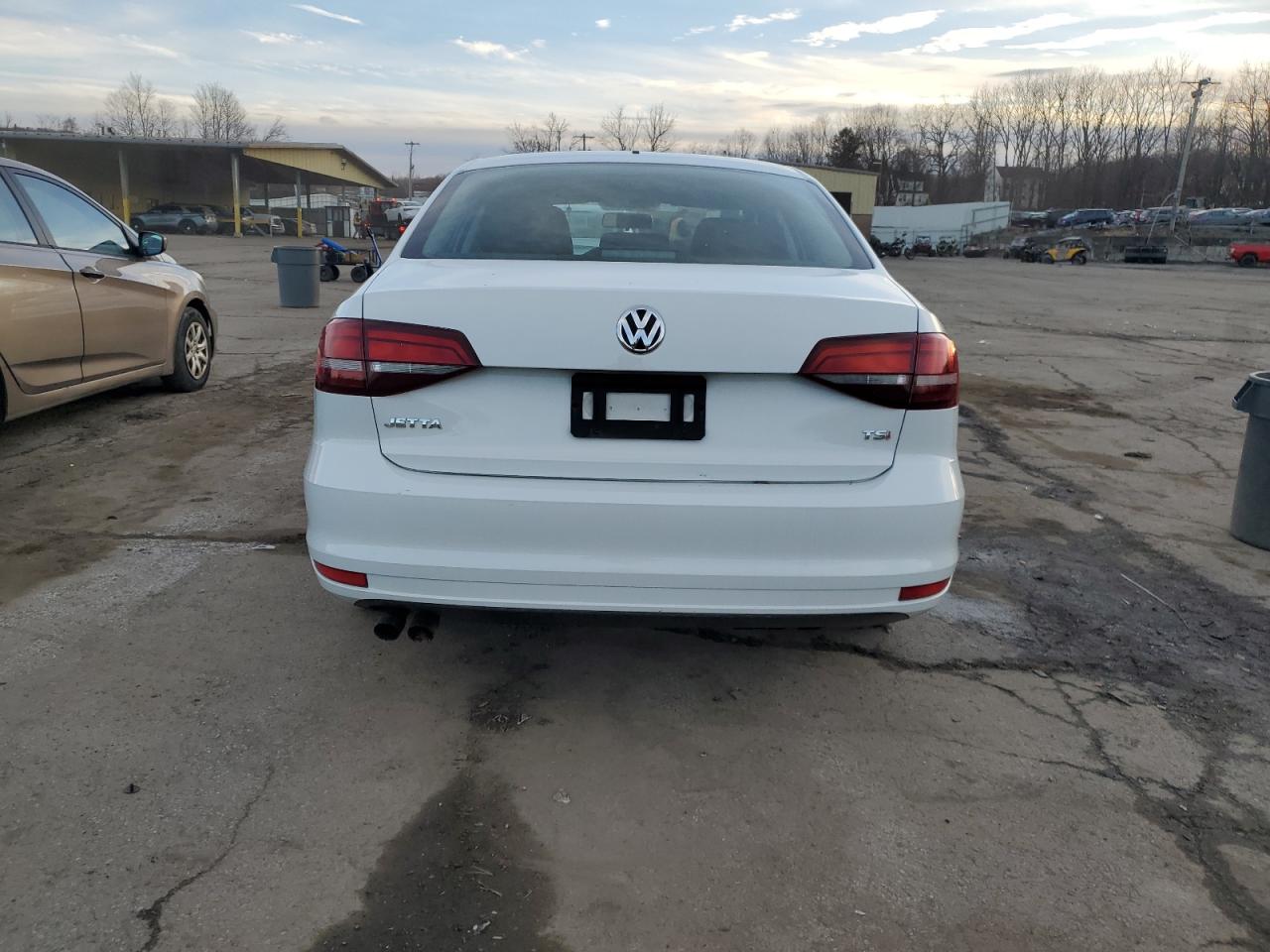 VIN 3VW267AJ2GM416241 2016 VOLKSWAGEN JETTA no.6