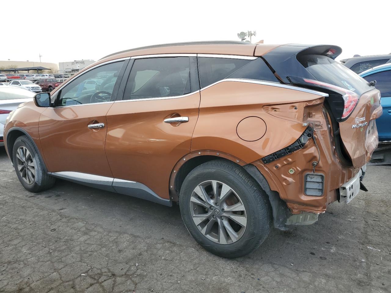 2015 Nissan Murano - Image 2