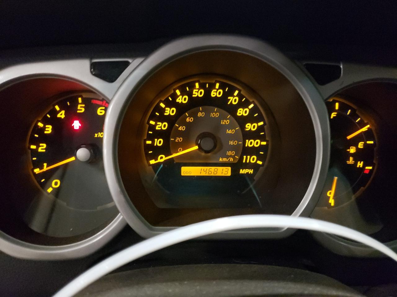 2004 Toyota 4Runner - Image 9