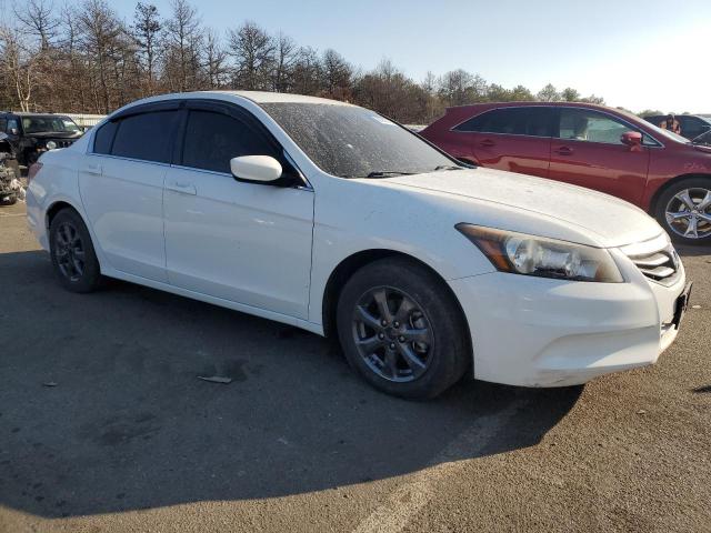 Седаны HONDA ACCORD 2012 Белый
