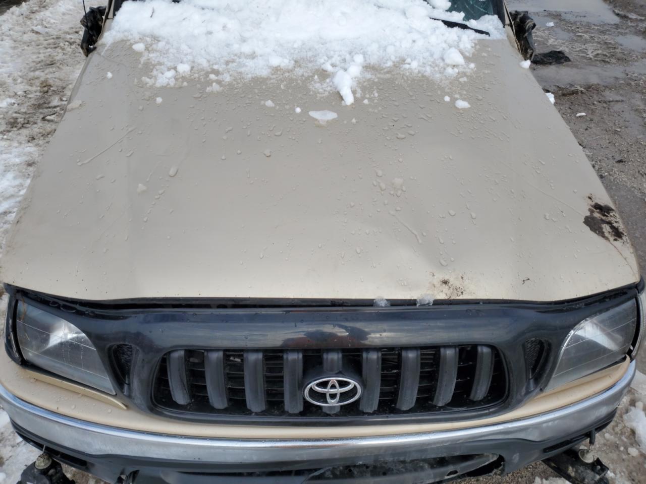 2003 Toyota Tacoma - Image 13